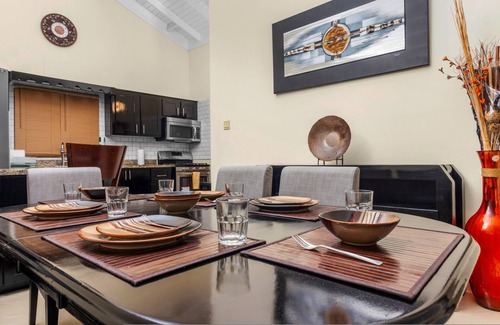 Summerfield House | Cozy Cove Villa in Drax Hall