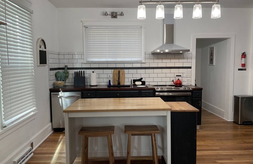 Rocky Mount House | Cozy Craftsman Close to Everything