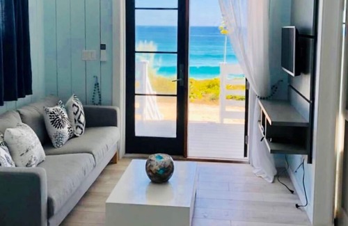 Rainbow Bay Cottage | Cozy & Cute Cottage for Two