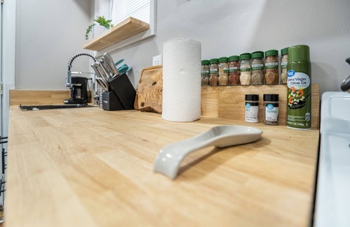 Frederick Apartment | Cozy, dog-friendly, downtown