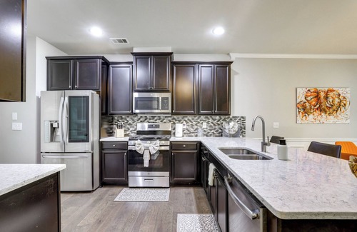 Doraville House | Cozy Doraville Townhome