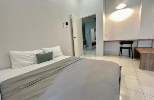 Kuantan House | Cozy Double-storey House 4R4BR