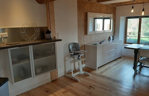 Uxegney Apartment | Cozy duplex apartment