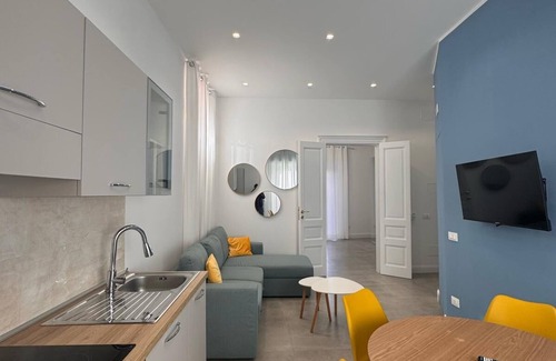 Gela Apartment | Cozy facility 50 mt from the main street, 30 mt from the cathedral.