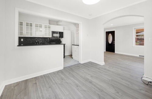 Fairlawn House | Cozy Family, Pet-Friendly 3B2B Home in Prime SE DC