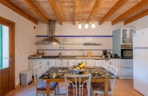 Felanitx House | Cozy finca for cat-friendly guests