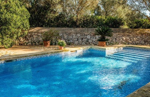 Felanitx House | Cozy finca for cat-friendly guests