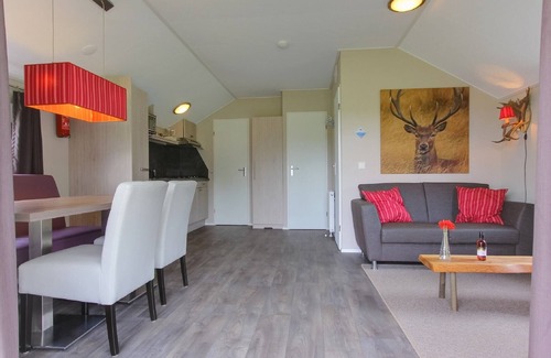 Maarn Ski Chalet | Cozy Forest Lodge Near Utrecht
