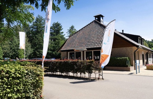 Maarn Ski Chalet | Cozy Forest Lodge Near Utrecht