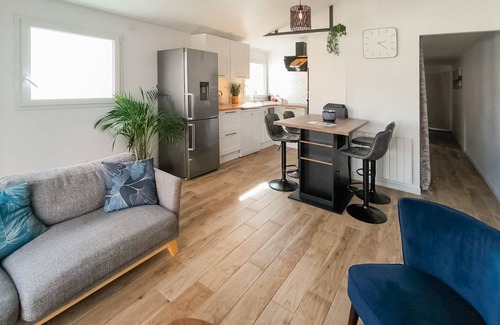 LʼAiguillon-sur-Mer House | Cozy home in L'Aiguillon la Presqu'ile