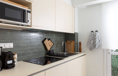 Mets Apartment | cozy fully renovated apartment in the historic heart of Athens.
