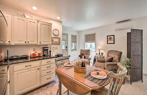 New Holland Apartment | Cozy Garden Room in Welsh Mountain Suites!