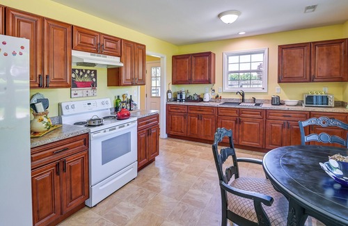 Rutland Cottage | Cozy Georgetown Cottage on a Working Horse Farm!