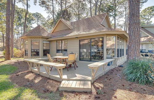 Sandestin Condo | Cozy Ground-Floor Condo in Crystal Cove at Sandestin Golf and Beach Resort