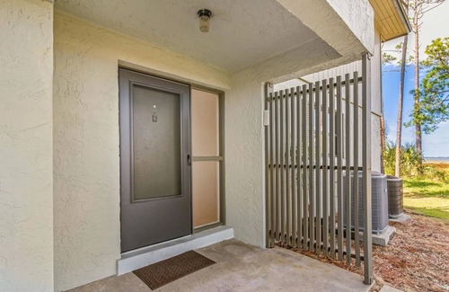 Saint Augustine Shores Condo | Cozy ground floor 2/2 condo in St. Augustine on the Intercostal Waterway