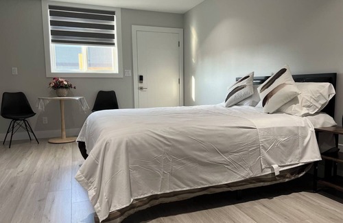 Regional District of Nanaimo Apartment | Cozy Guest Room in Nanaimo, BCnLicense # 5033162, Registration # H739112418