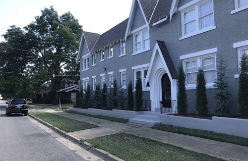 Midtown Apartment | Cozy Historic 1BD near Downtown
