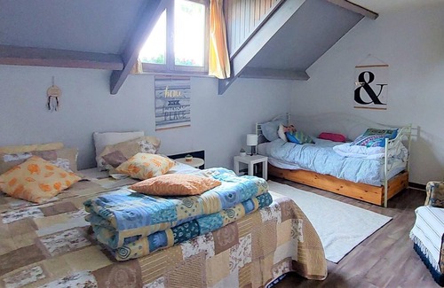 La Reid House | Cozy holiday home in Liege with furnished garden