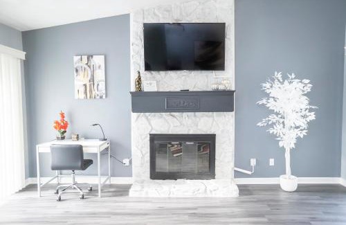 East Forest Villa | Cozy home, 10 minutes away from downtown