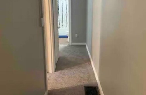 Dayton House | Cozy Home Close to University & Oregon District