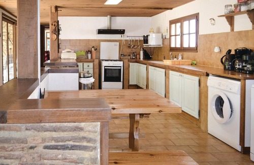 Eglise-Neuve-d'Issac House | Cozy home in Eglise Neuve D'Issac