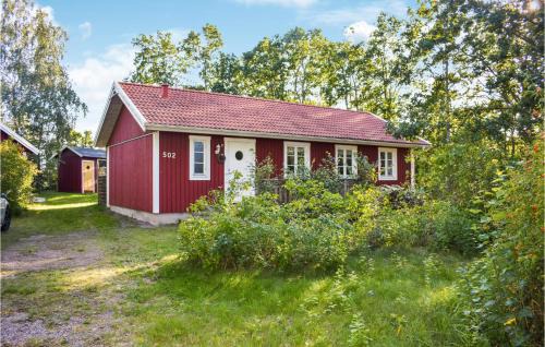 Alem House | Cozy Home In Ålem With Kitchen