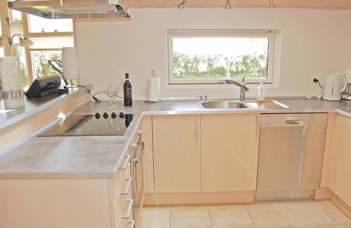 Bog By House | Cozy home in Bogø By with WiFi