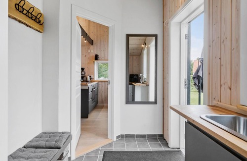 Bog By House | Cozy home in Bogø By with WiFi