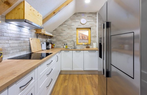 Gospic House | Cozy home in Buzim with sauna