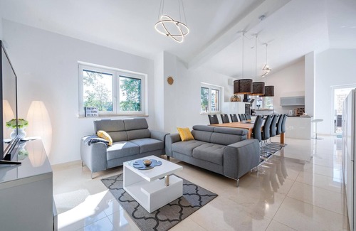 Krsan House | Cozy home in Cambarelici