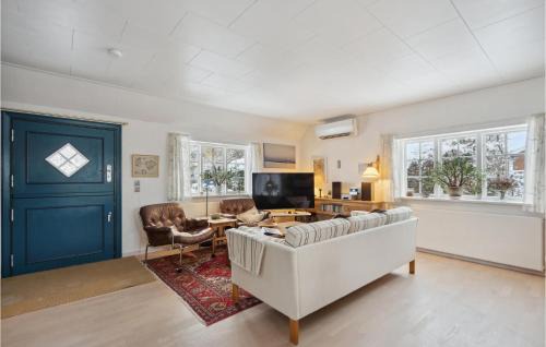 Sonderho House | Cozy Home In Fanø With Kitchen