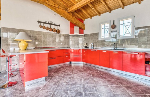 Gardonne House | Cozy home in Gardonne with WiFi