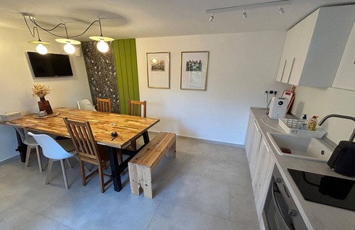 Cazma House | Cozy home in Grabovnica with WiFi