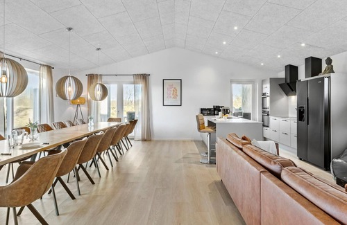 Hadsund House | Cozy home in Hadsund with sauna