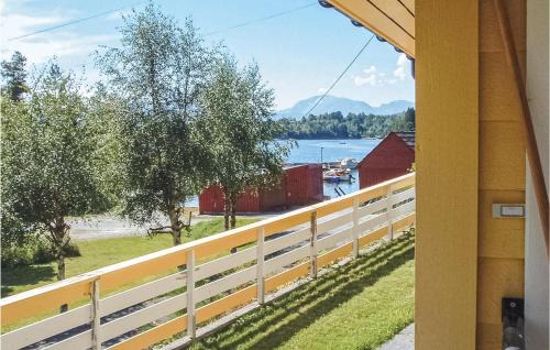 Hatlestrand House | Cozy Home In Hatlestrand With Sauna