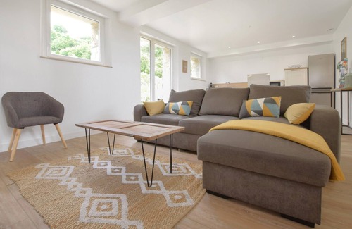 La Pernelle House | Cozy home in La Pernelle with WiFi