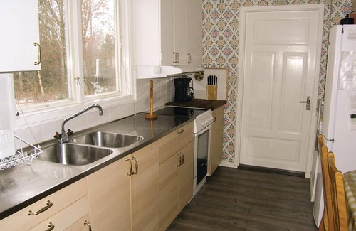 Bastas House | Cozy home in Långaryd with kitchen