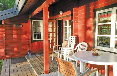 Vassbo House | Cozy home in Lilla Edet with kitchen
