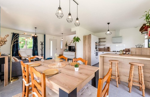 Lyons-la-Foret House | Cozy home in Lyons-la-Forêt