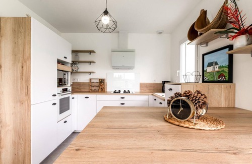 Lyons-la-Foret House | Cozy home in Lyons-la-Forêt