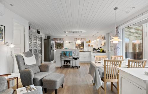 Mariager House | Cozy Home In Mariager With Wifi