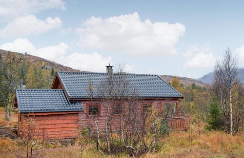 Kvam House | Cozy home in Norheimsund with sauna