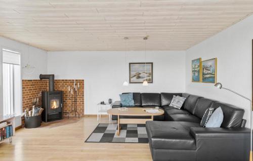Sillerslev House | Cozy Home In Øster Assels With Wifi
