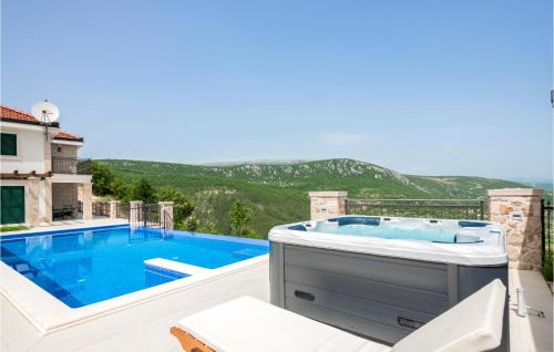 Lovrec House | Cozy Home In Ricice With Wifi