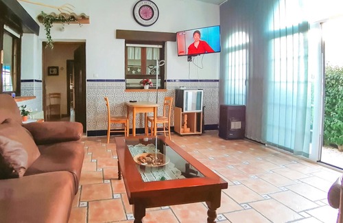 Quesada House | Cozy home in Rojales with sauna