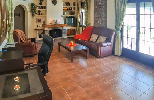 Quesada House | Cozy home in Rojales with sauna