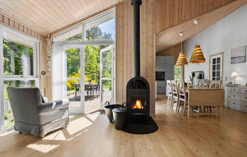 Nordost House | Cozy Home In Sæby With Sauna