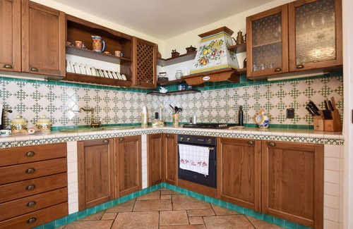 Sciacca House | Cozy home in Sciacca with WiFi