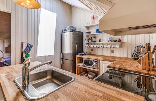 Boeslunde House | Cozy home in Skælskør with kitchen