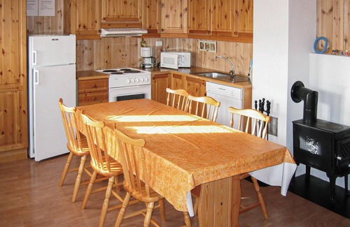 Spangereid House | Cozy home in Spangereid with WiFi